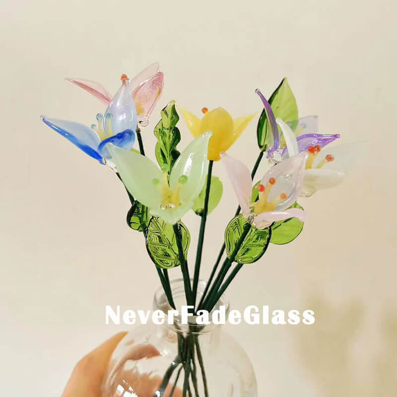 mini glass lily