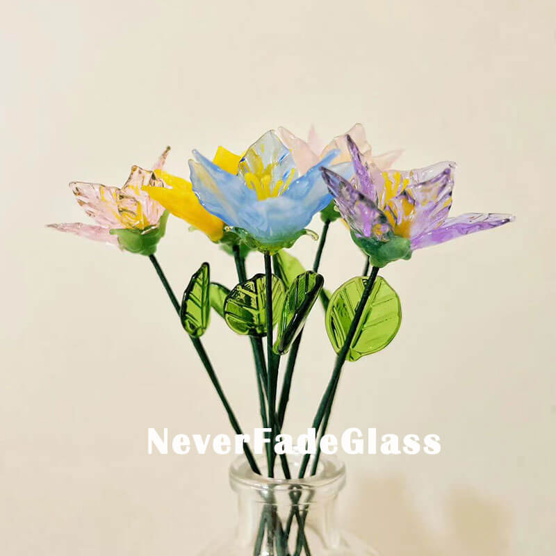 Glass Narcissus desk ornament